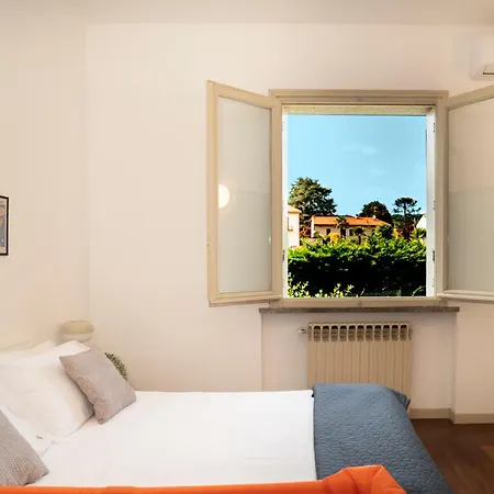 Holiday home Jolanda Maggiore Angera